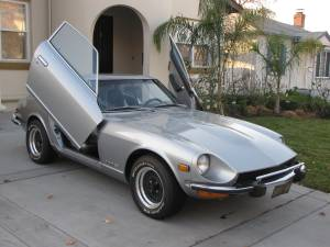 Illustration for article titled For $9,500, This 260Z Has Lambo Doorz